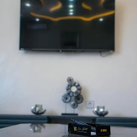 Ar Luxury Vip Апартаменты Равда