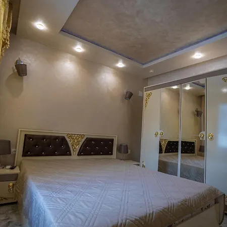 Ar Luxury Vip Апартаменты *
