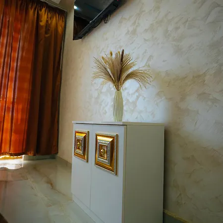 Ar Luxury Vip Apartmán Ravda