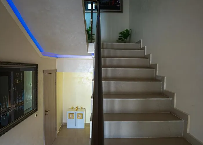 Ar Luxury Vip Апартаменты *